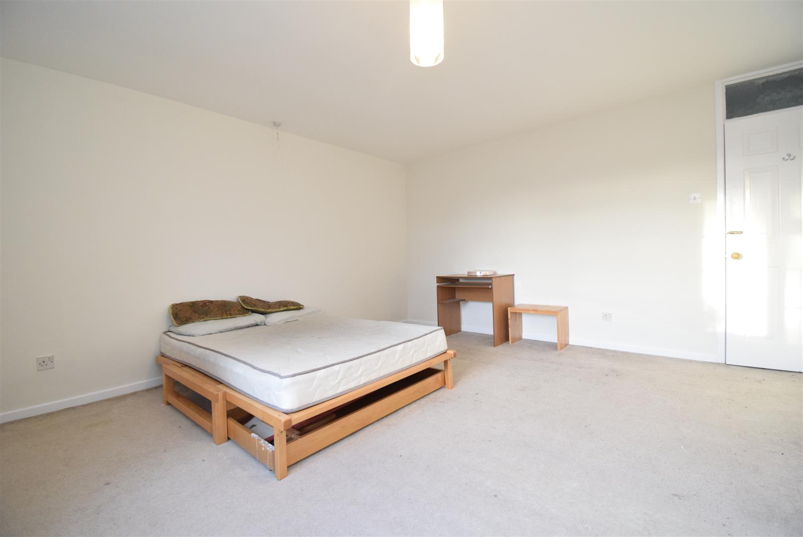 21, Eastmoor Road, Wakefield Richard Kendall Estate Agent